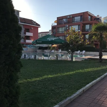 Nessebar Apartments 아파트 네세부르