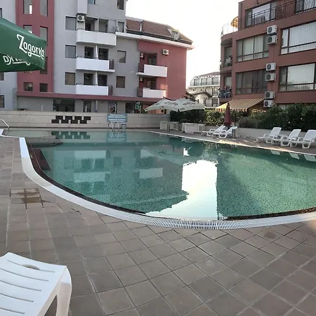 Nessebar Apartments 아파트