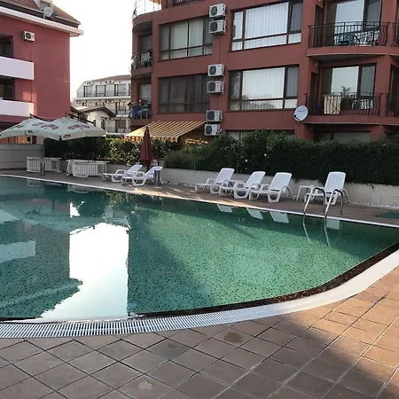 아파트 Nessebar Apartments *
