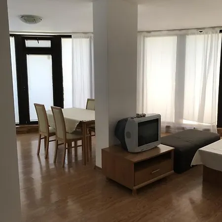 아파트 Nessebar Apartments *
