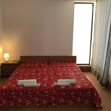 Nessebar Apartments アパート
